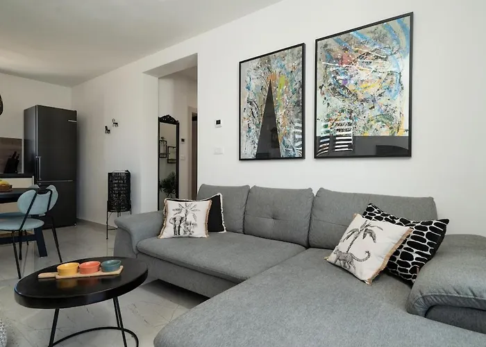 Grey Apartment Medulin