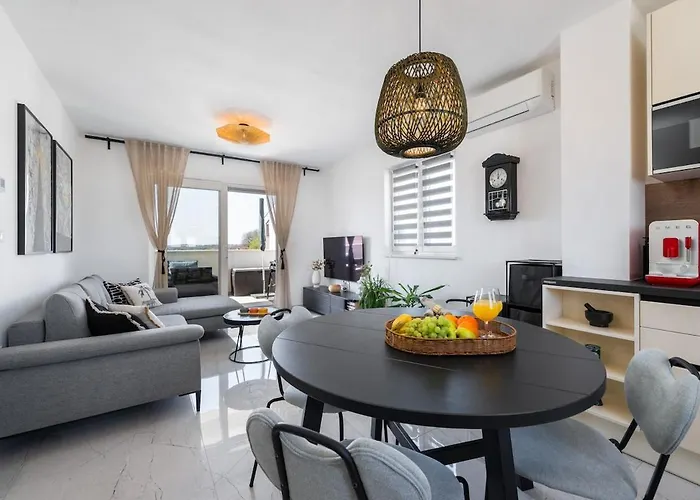 Grey Apartment *